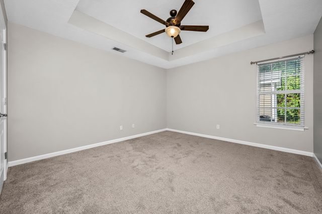 240 Meigs Dr, Murfreesboro, TN 37128