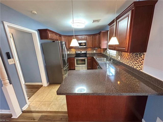 3528 Maverick ST, Virginia Beach, VA 23452
