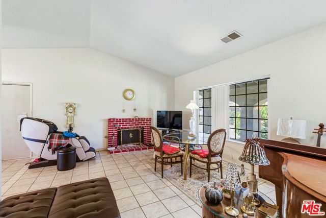 12557 Amethyst Road, Victorville, CA 92392