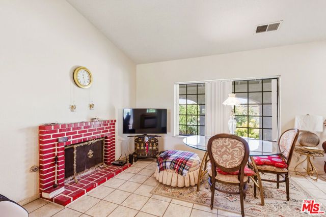 12557 Amethyst Road, Victorville, CA 92392