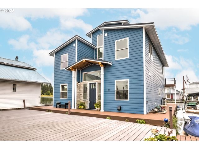 18989 Ne MARINE Dr 36, Portland, OR 97230