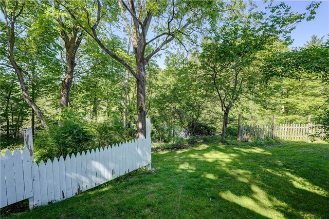 299 Log Cabin Road, Victor, NY 14564