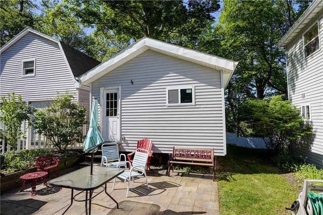 299 Log Cabin Road, Victor, NY 14564