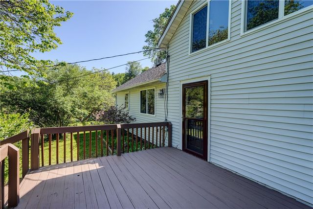 299 Log Cabin Road, Victor, NY 14564