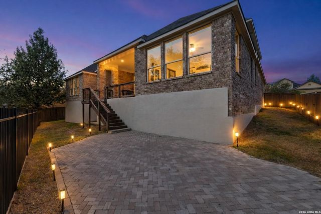 2046 Buckner Pass, San Antonio, TX 78253