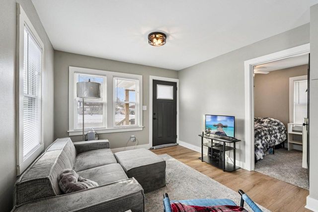 4928 N 107th STREET, Milwaukee, WI 53225