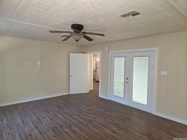 5939 Millbank, San Antonio, TX 78238