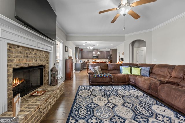 102 Morgan Farm Drive, Senoia, GA 30276