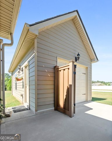 102 Morgan Farm Drive, Senoia, GA 30276