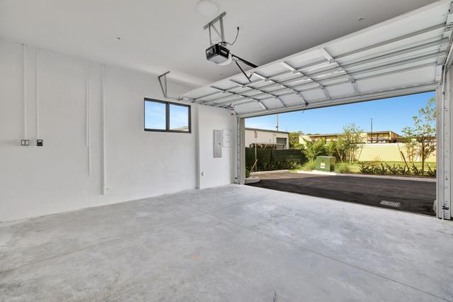 4208 NE 7th Terrace 8, Oakland Park, FL 33334