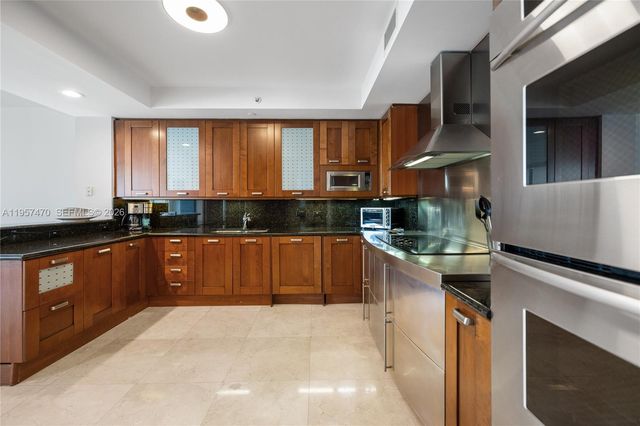 3201 NE 183rd St 2906, Aventura, FL 33160