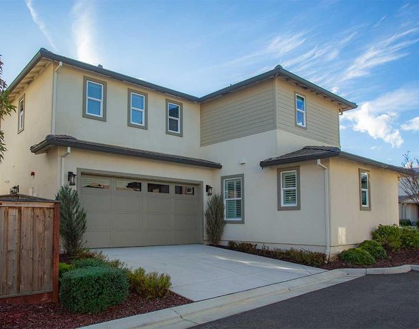 2426 Lake Club, Fairfield, CA 94533