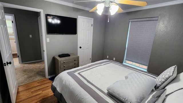 3707 Lake Vista Court, Granbury, TX 76049