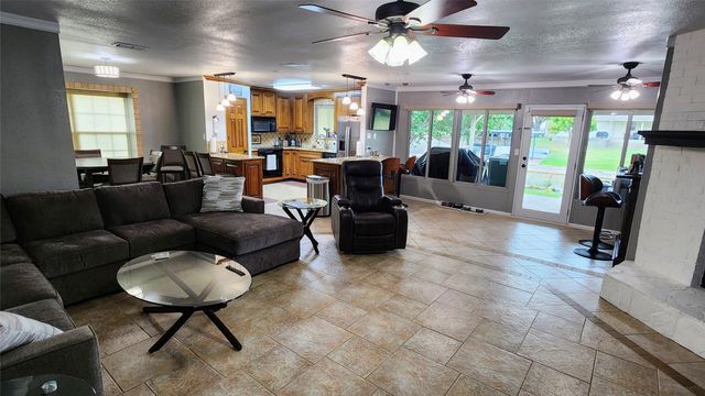 3707 Lake Vista Court, Granbury, TX 76049