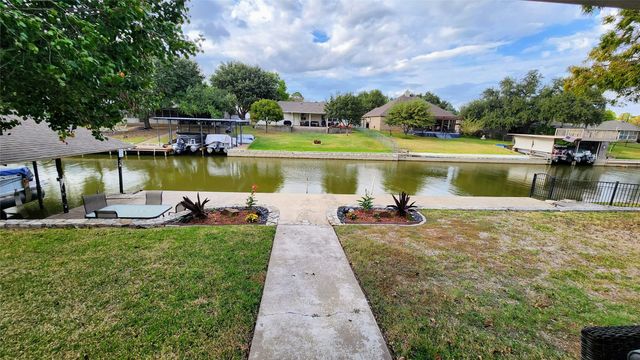 3707 Lake Vista Court, Granbury, TX 76049