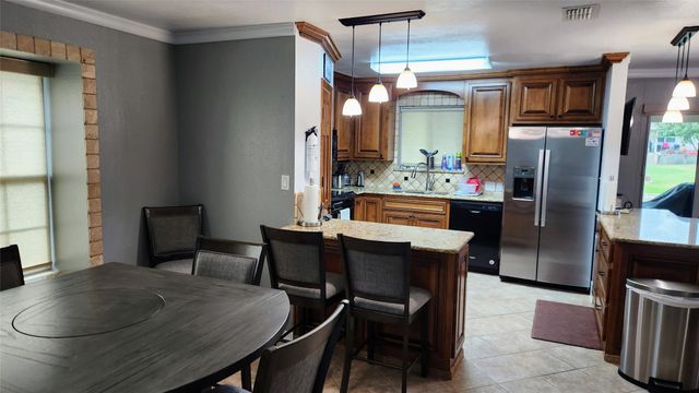 3707 Lake Vista Court, Granbury, TX 76049