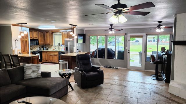 3707 Lake Vista Court, Granbury, TX 76049