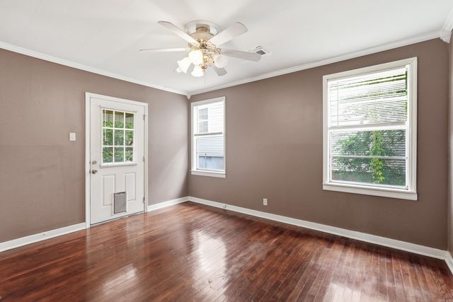 6404 Longwood Road, Cammack Village, AR 72207