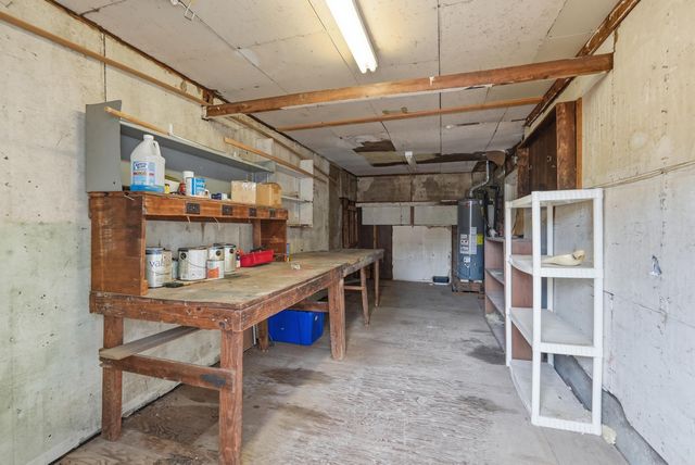 6404 Longwood Road, Cammack Village, AR 72207