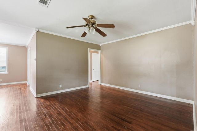 6404 Longwood Road, Cammack Village, AR 72207