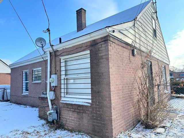 18401 Morang Drive, Detroit, MI 48205