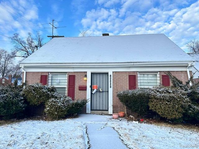 18401 Morang Drive, Detroit, MI 48205