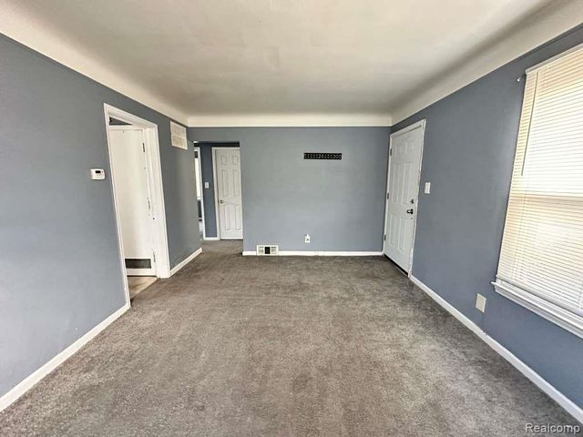 18401 Morang Drive, Detroit, MI 48205