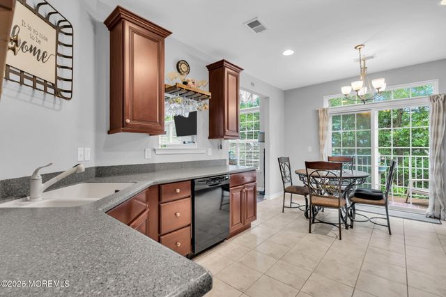 90 Bryce Lane, Manahawkin, NJ 08050