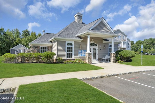 90 Bryce Lane, Manahawkin, NJ 08050