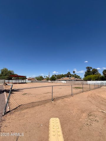 2950 E GRANADA Road -, Phoenix, AZ 85008