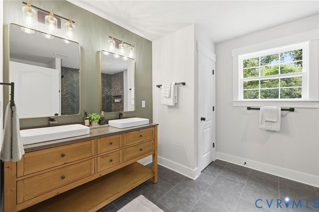 18707 Indian Rd, Prince George, VA 23805