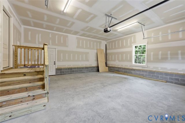 18707 Indian Rd, Prince George, VA 23805