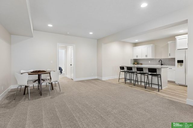 10639 S 190th Street, Omaha, NE 68136