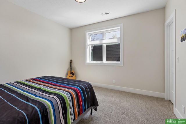 10639 S 190th Street, Omaha, NE 68136