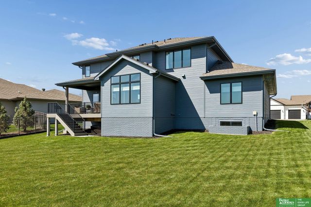 10639 S 190th Street, Omaha, NE 68136
