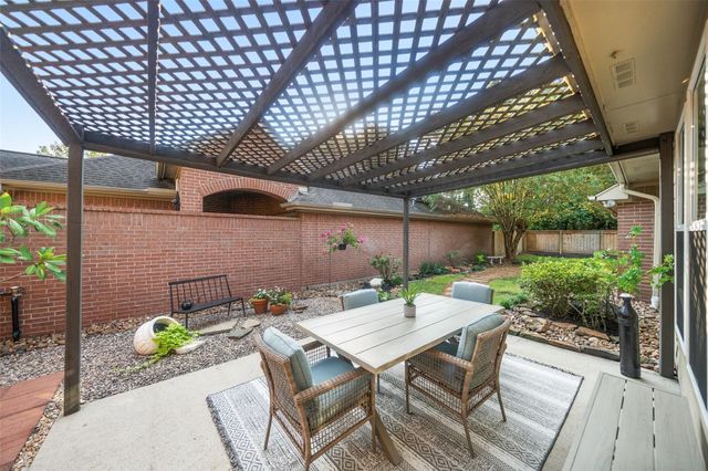 4402 Bellington Court, Kingwood, TX 77345