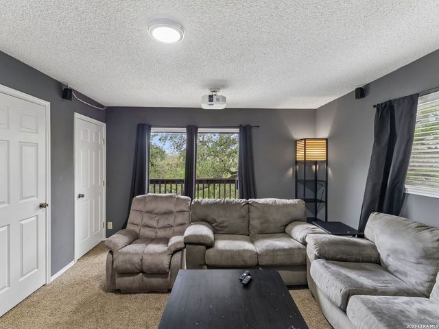 2314 Encino Hollow, San Antonio, TX 78259