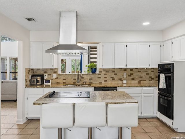 2314 Encino Hollow, San Antonio, TX 78259