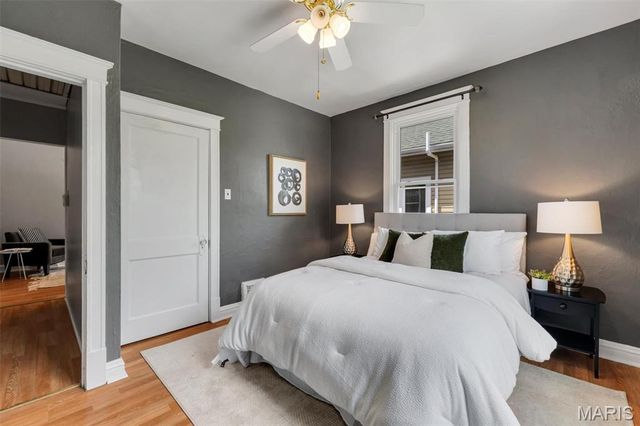 1536 Sanford Avenue, St Louis, MO 63139