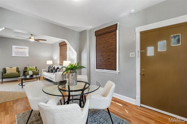 1536 Sanford Avenue, St Louis, MO 63139