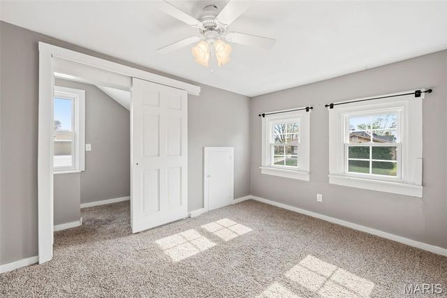 609 S 4th Street, St Charles, MO 63301