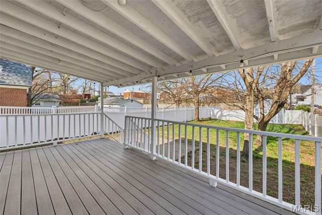 609 S 4th Street, St Charles, MO 63301