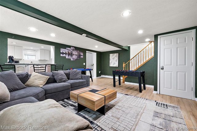 2940 Steeple Hill Road, White Lake, MI 48383