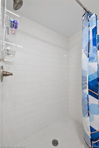 2940 Steeple Hill Road, White Lake, MI 48383