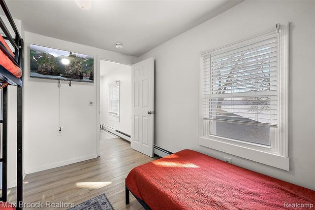 2940 Steeple Hill Road, White Lake, MI 48383