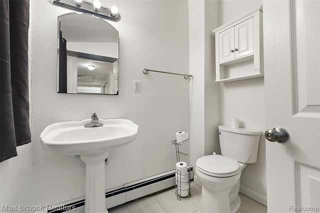 2940 Steeple Hill Road, White Lake, MI 48383