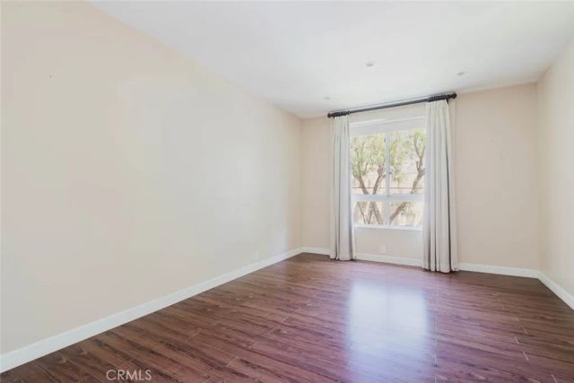 5333 Zelzah Avenue 203, Encino, CA 91316