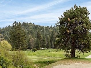 128 Brentwood Drive, Lake Arrowhead, CA 92352