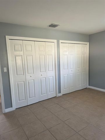 1036 NW 5th Avenue B, Fort Lauderdale, FL 33311