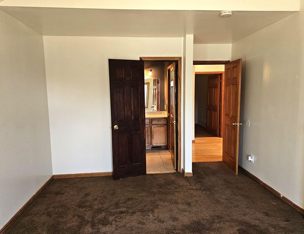 10067 Adams Street, Crown Point, IN 46307